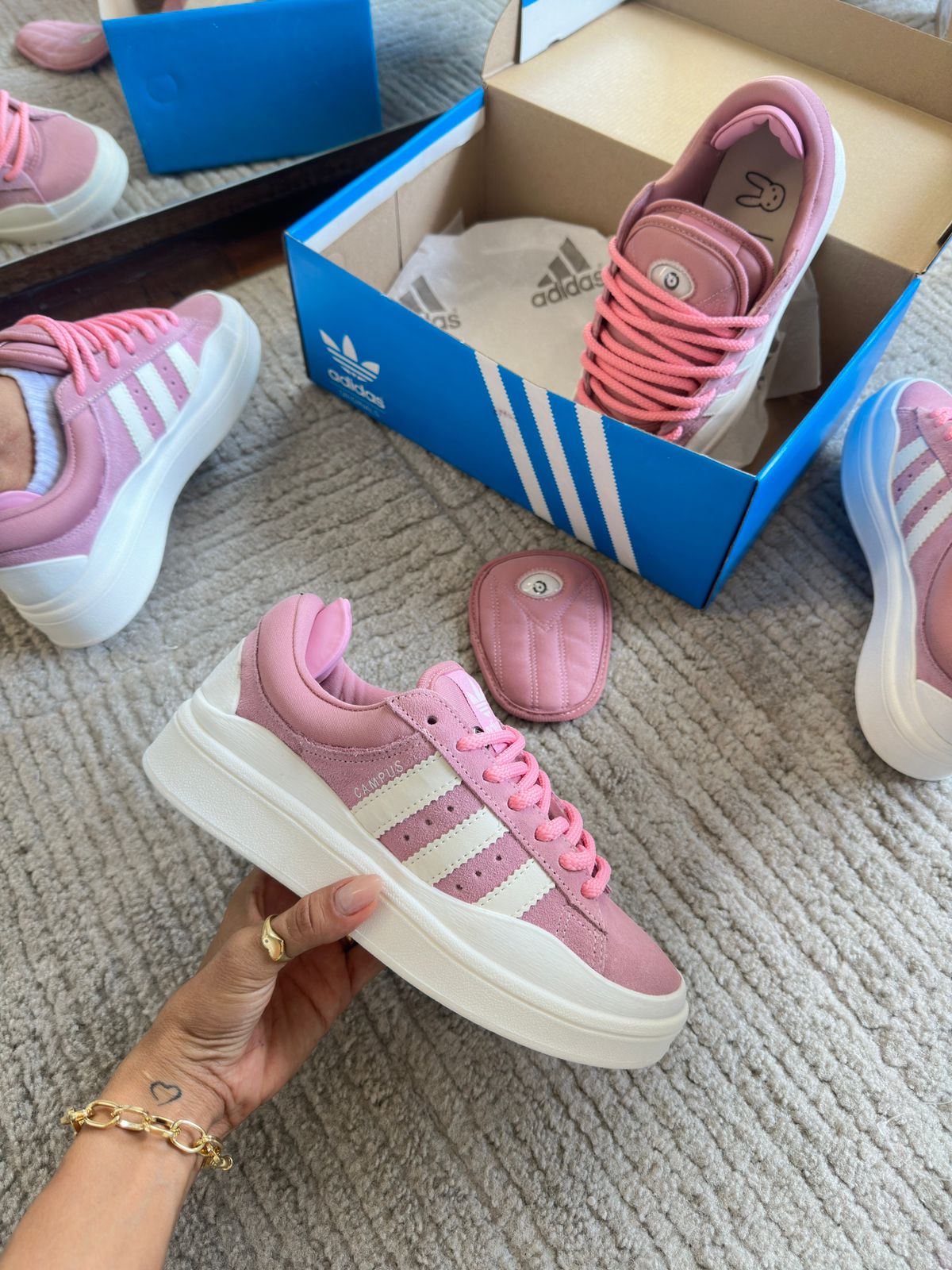 ADIDAS CAMPUS X BAD BUNNY ROSA